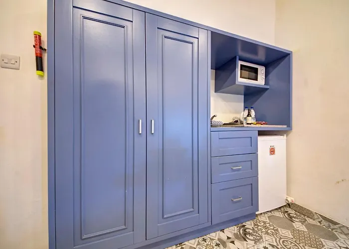 Sally Port 29 * Valletta