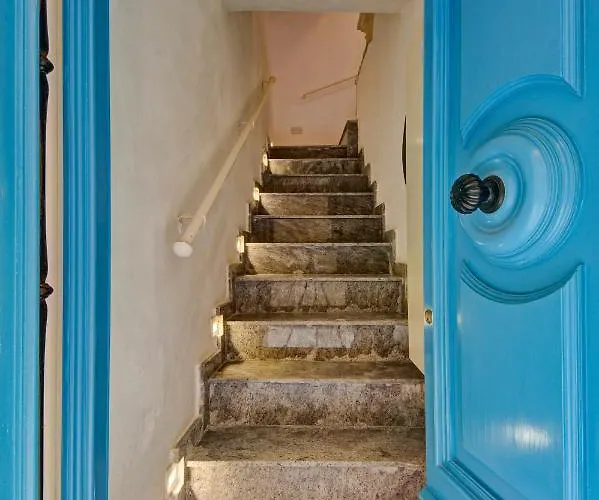 Διαμέρισμα Sally Port 29 *